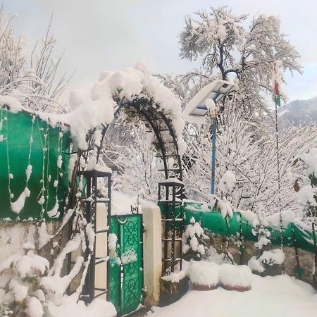 Cupidtrails Himalayan Castle Villa Manāli Exteriör bild