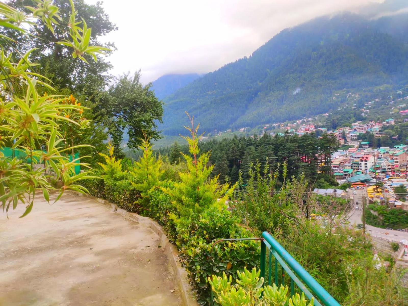 Cupidtrails Himalayan Castle Villa Manāli Rum bild
