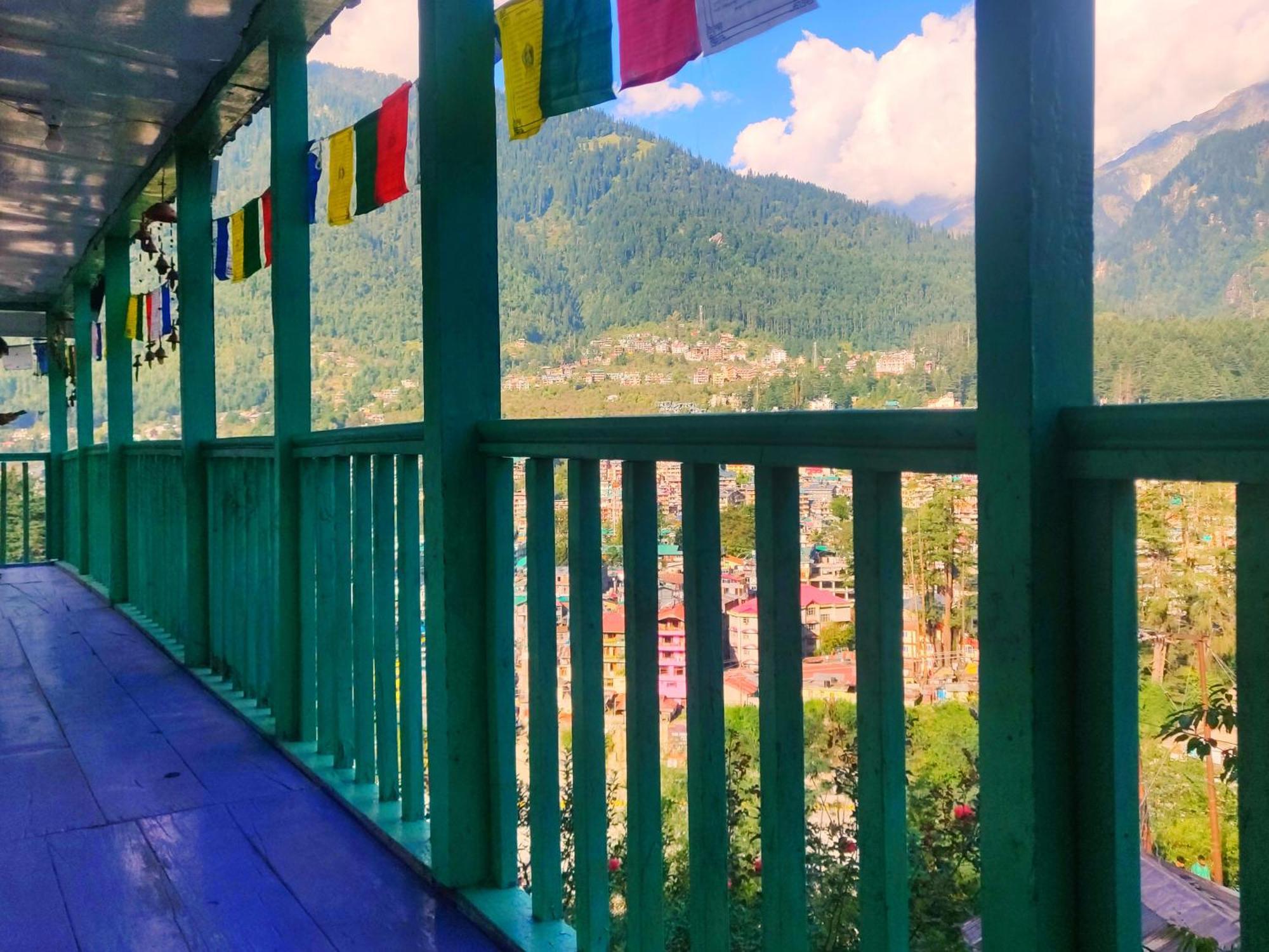 Cupidtrails Himalayan Castle Villa Manāli Rum bild